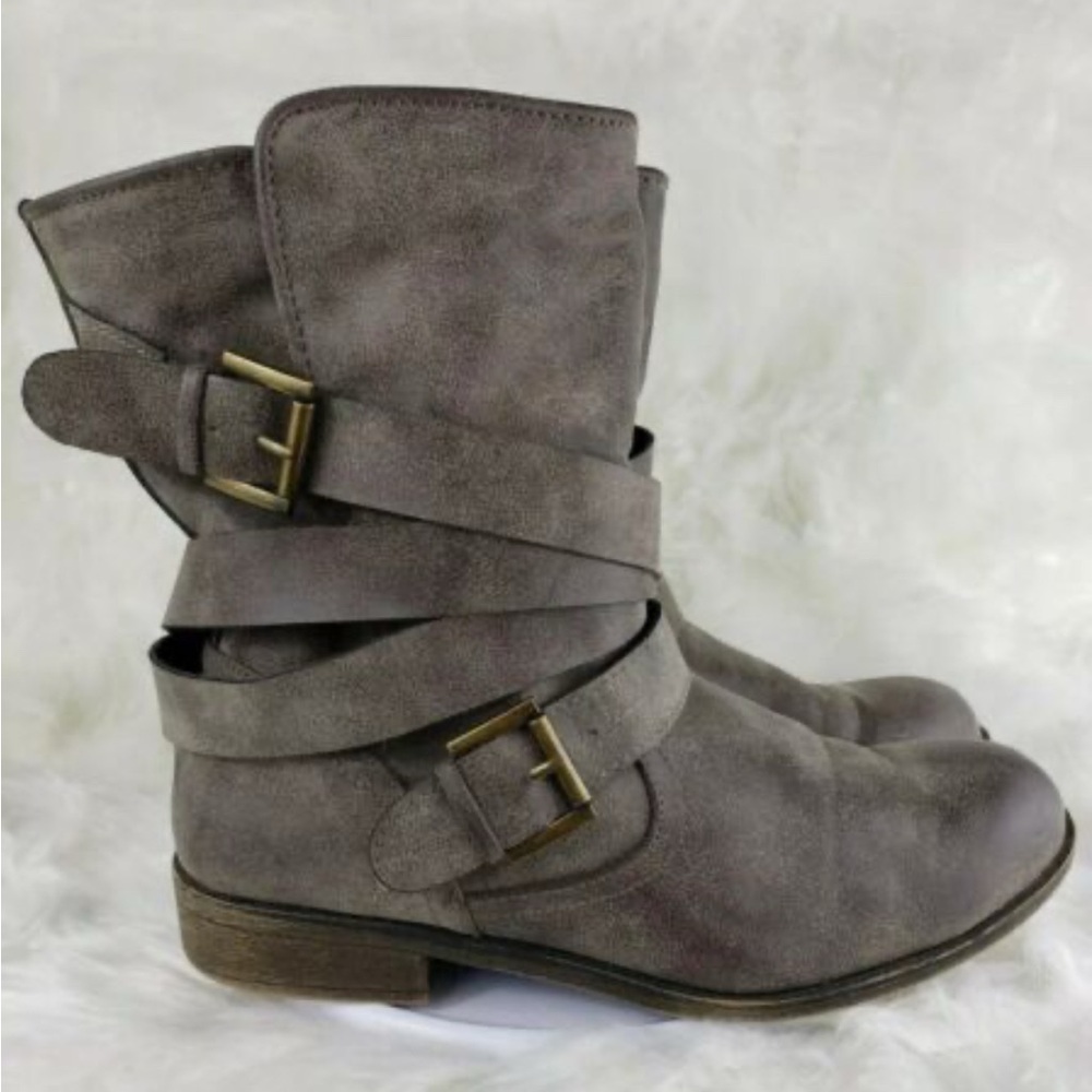 MADDEN GIRL Women's Moto Boots Distressed Ankle Boots Wrap Gray size 8